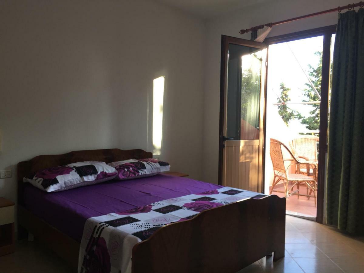 Hotel Moris Durrës Eksteriør billede