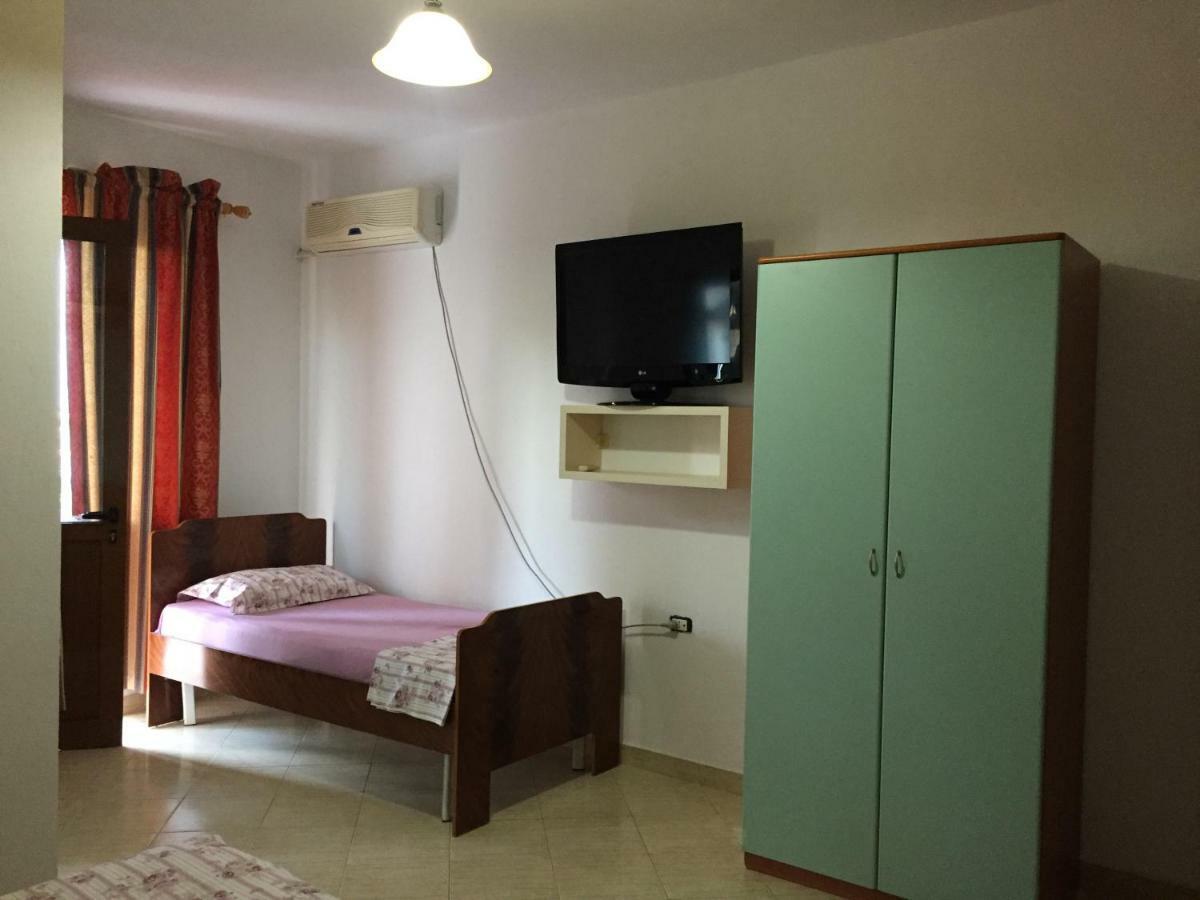 Hotel Moris Durrës Eksteriør billede