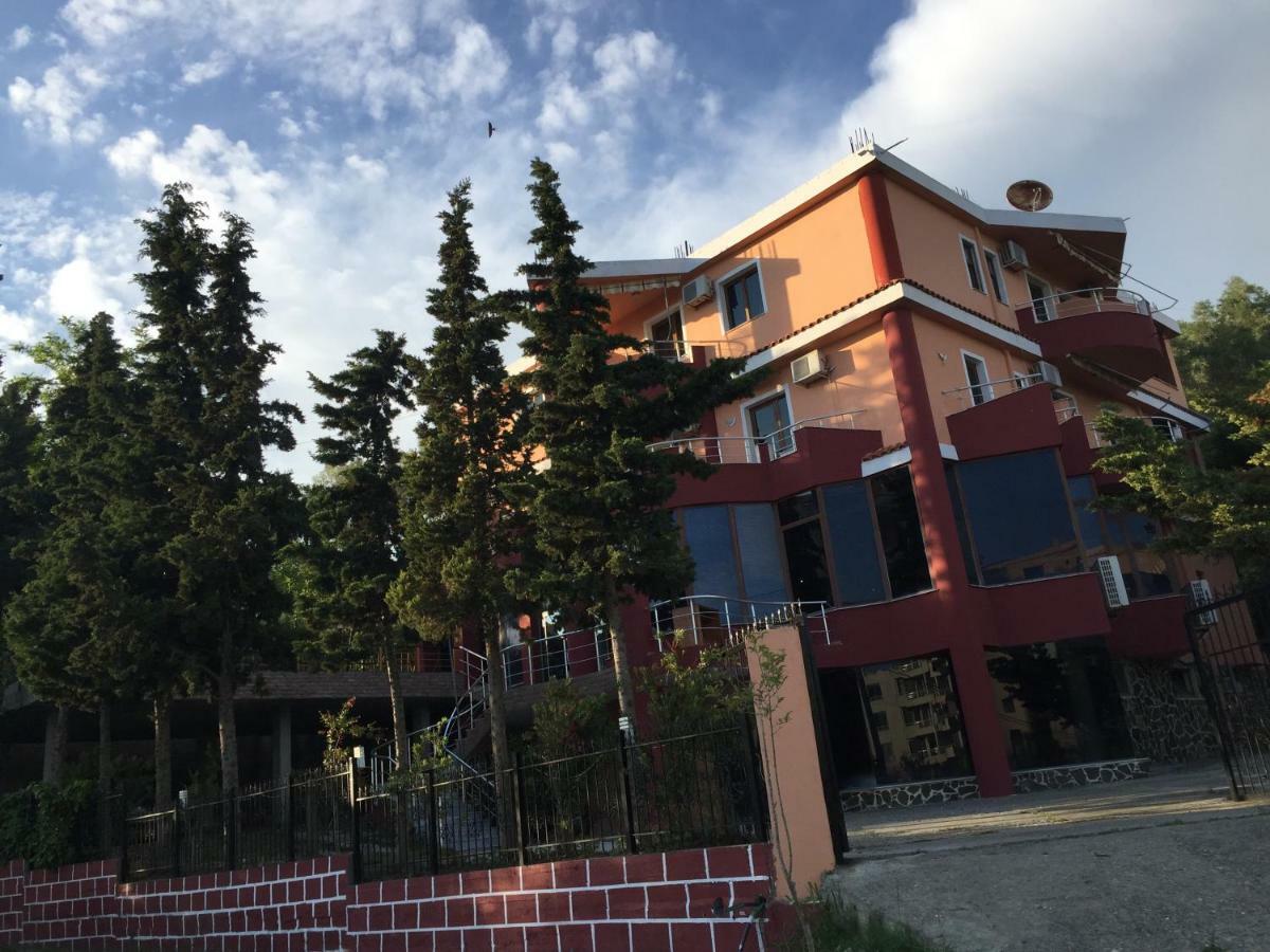 Hotel Moris Durrës Eksteriør billede